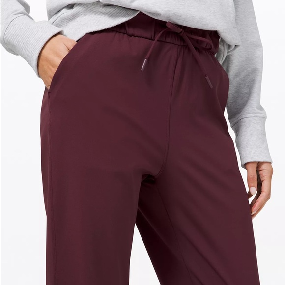 Lululemon keep moving crop new size 6 without tag - Picture 7 of 11